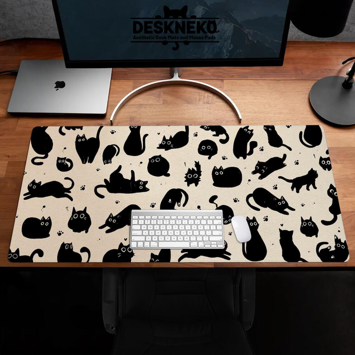 Leuke Zwarte Kat Bureaumat Op  - Desk Setup Pink recensie en prijs